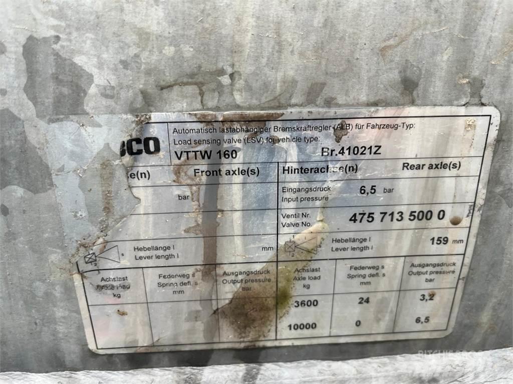 Briri VTTW 16700 Rozmetadlá maštaľného hnoja