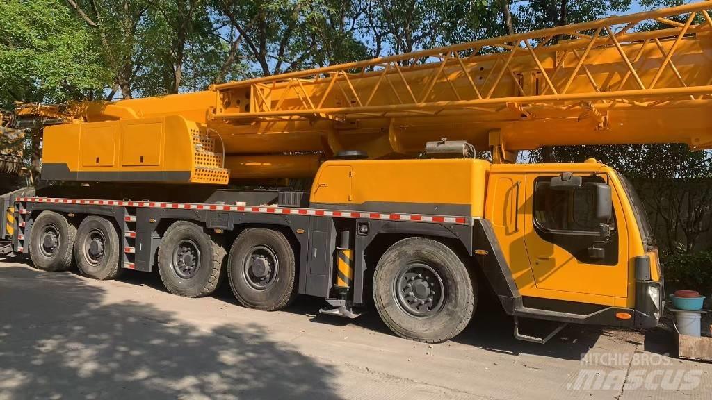 XCMG XCA 180 L Univerzálne terénne žeriavy