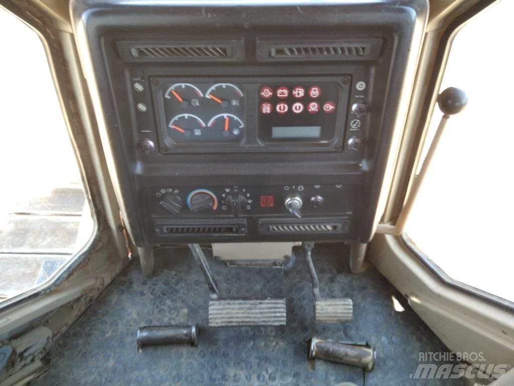 CAT D 6 M LGP Pásové dozéry