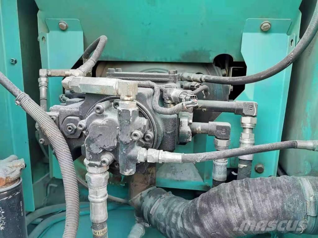 Kobelco SK 140 Pásové rýpadlá