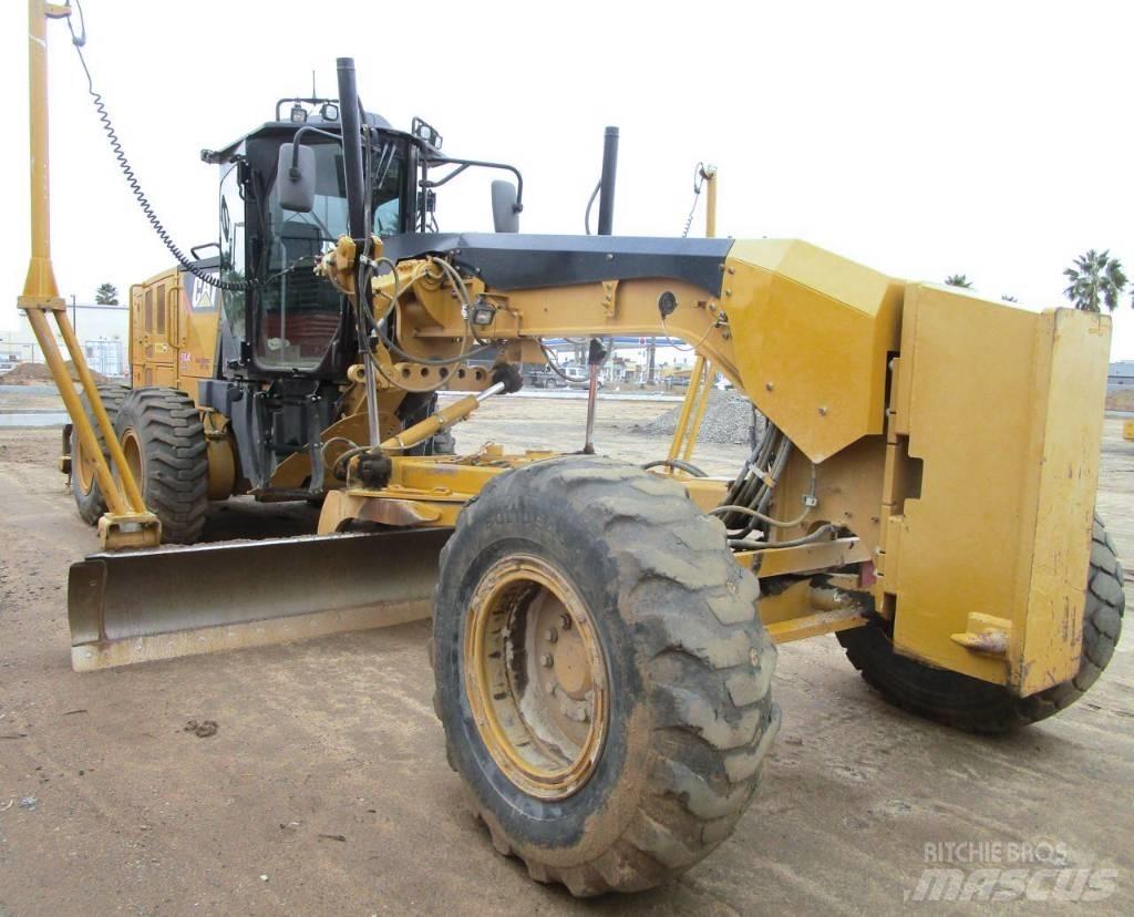 CAT 140 M 2 VHP Grejdery