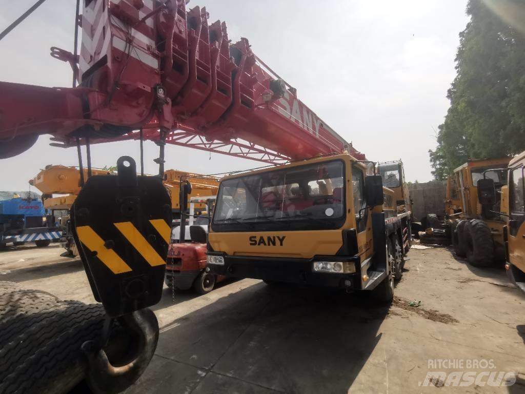 Sany STC 750 Univerzálne terénne žeriavy