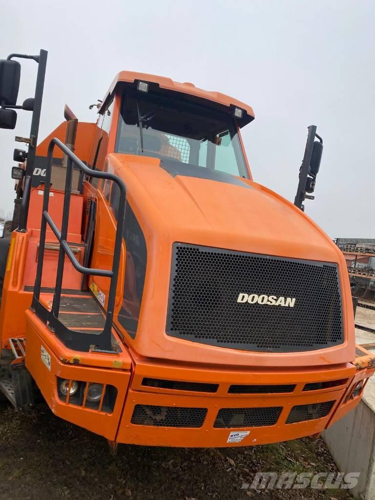 Doosan DA 30 Kĺbové nákladné autá