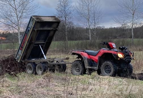  K Vagnen Offroad Sklápacie prívesy