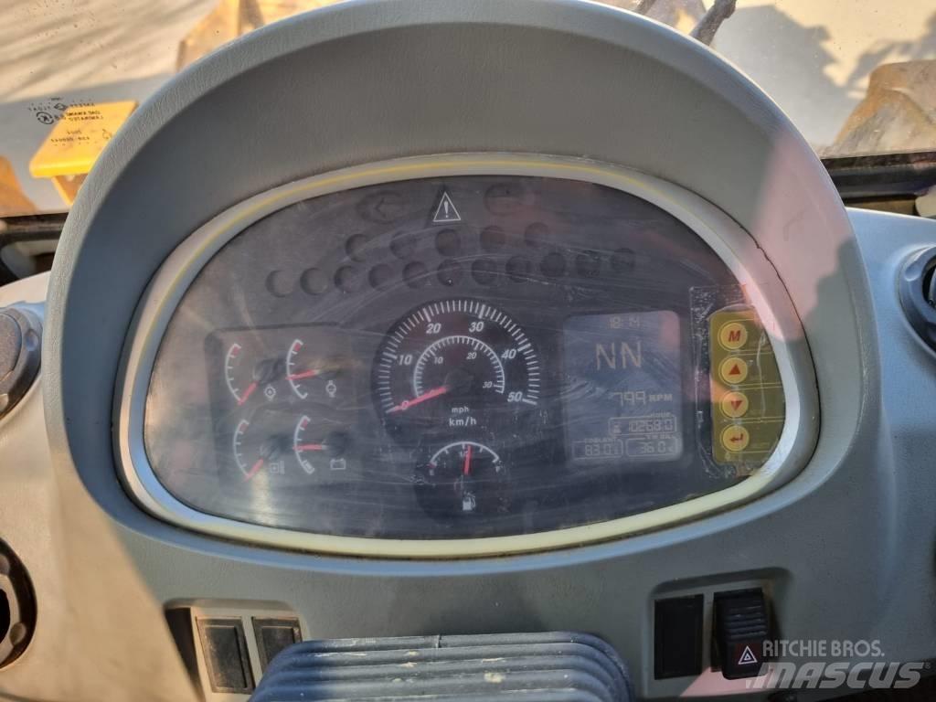 Hyundai HL 757-7 Kolesové nakladače