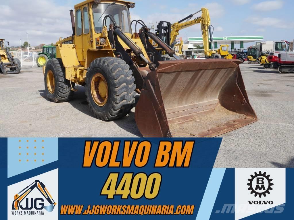 Volvo BM 4400 Kolesové nakladače