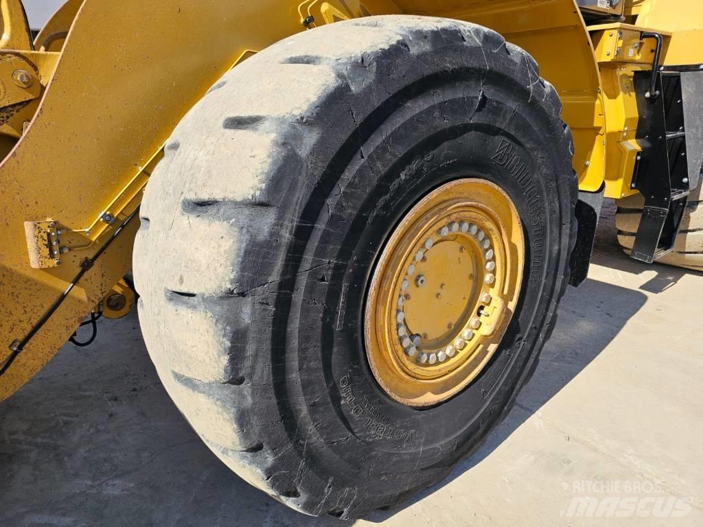 CAT 980M Kolesové nakladače