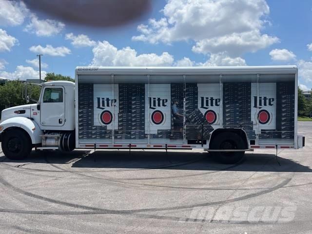 Peterbilt 337 Vozidlá pre prepravu nápojov