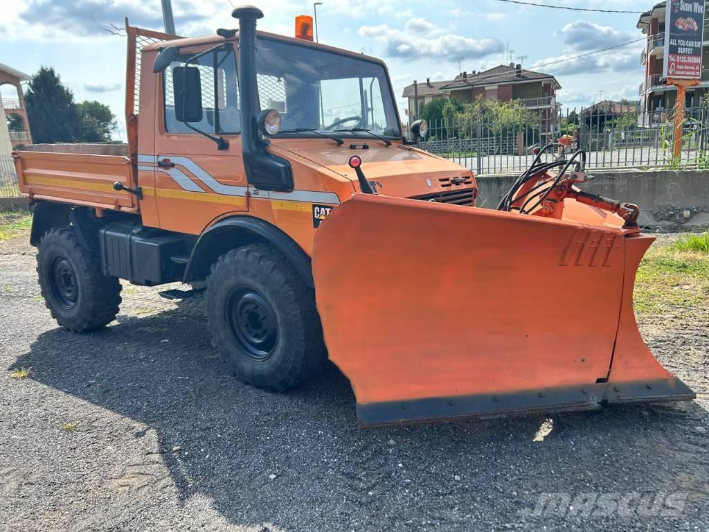Mercedes-Benz unimog Skriňová nadstavba
