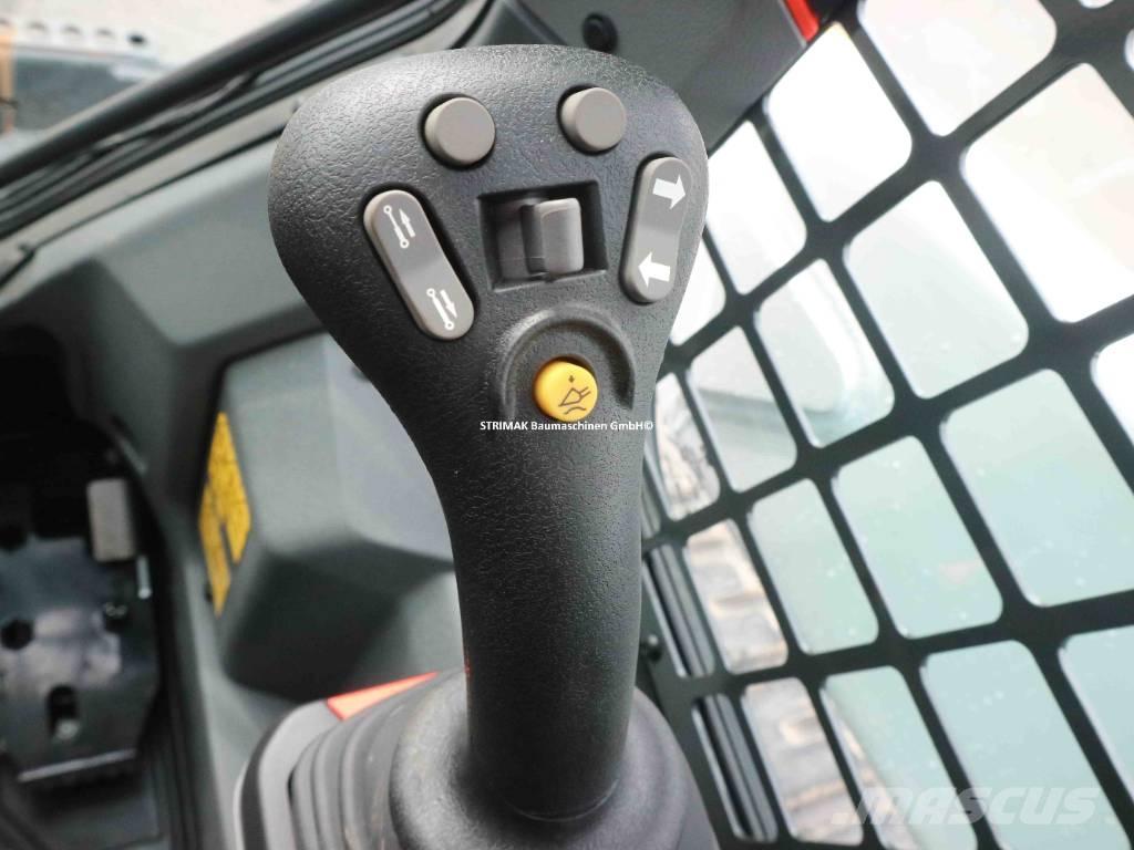 Bobcat T 76 Pásové nakladače