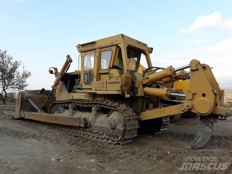 Komatsu D 155 A-1 Pásové dozéry