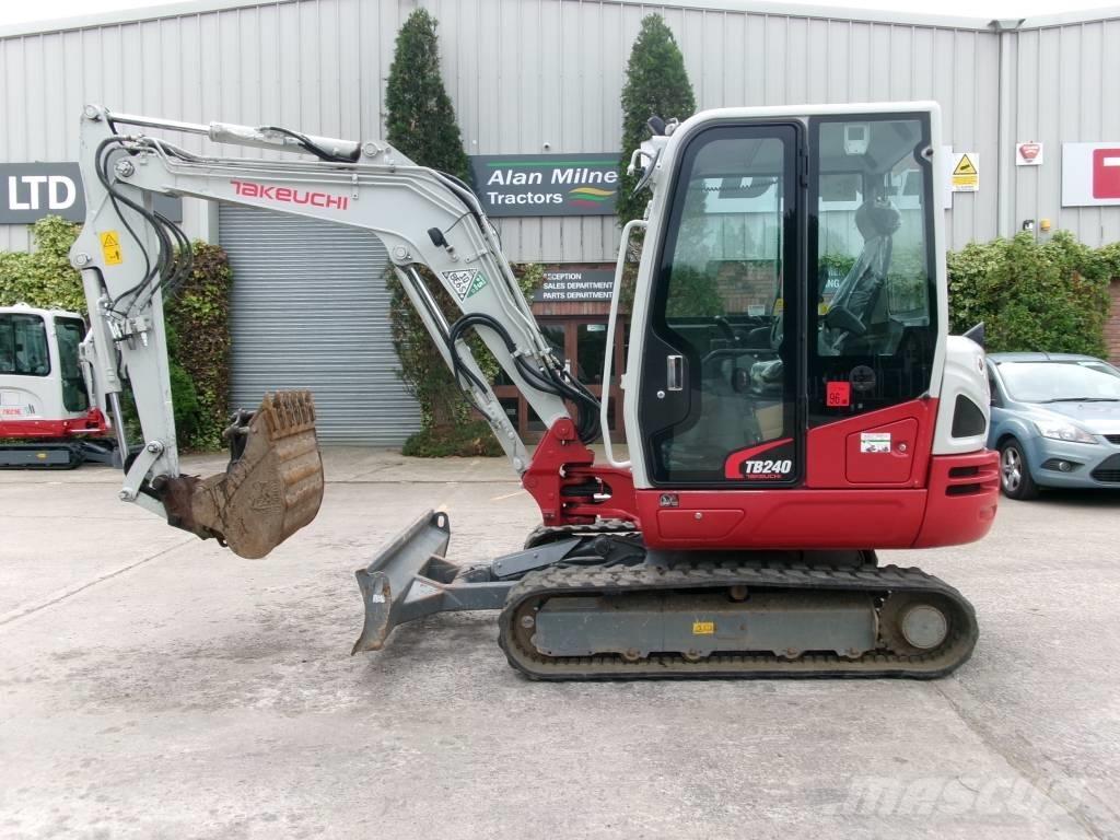 Takeuchi TB 240 Mini rýpadlá < 7t