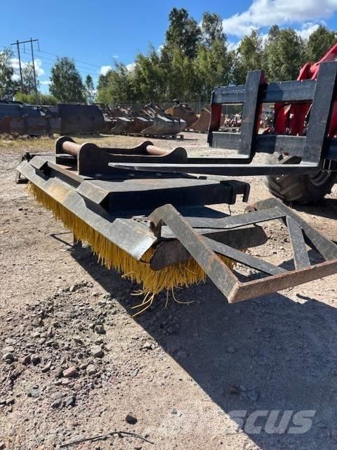  TIK Sopborste 150 Zametacie kefy