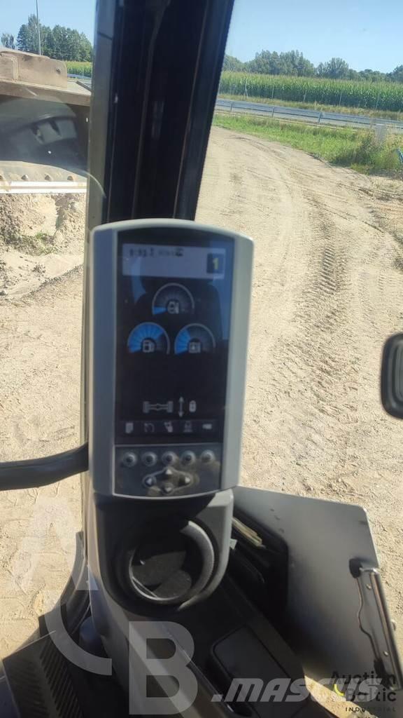 CAT 315 D Kolesové rýpadlá