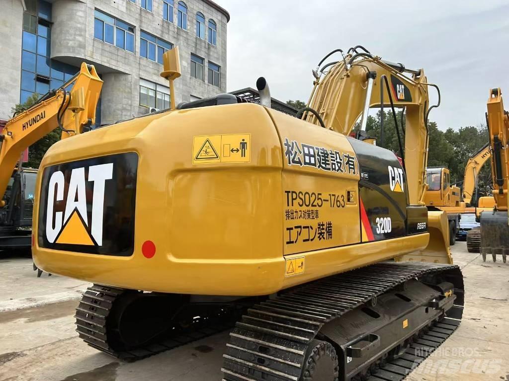 CAT 320 Pásové rýpadlá