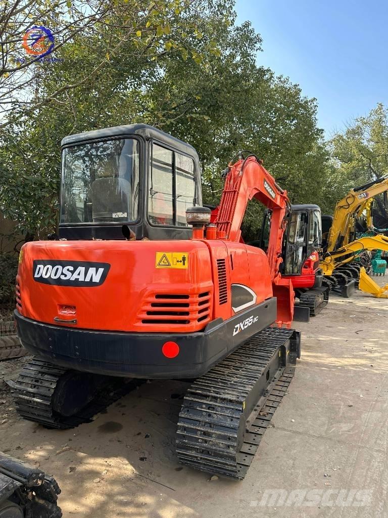 Doosan 55 Mini rýpadlá < 7t