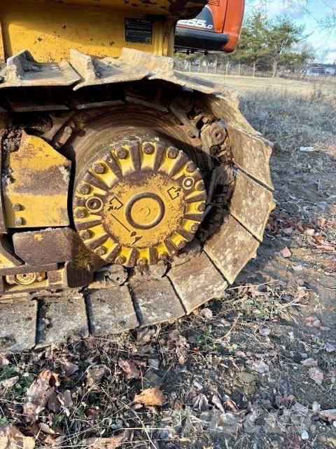 CAT D 5 K LGP Pásové dozéry