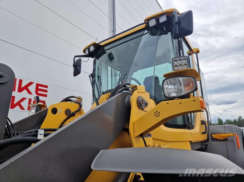 Volvo L 70 H Kolesové nakladače