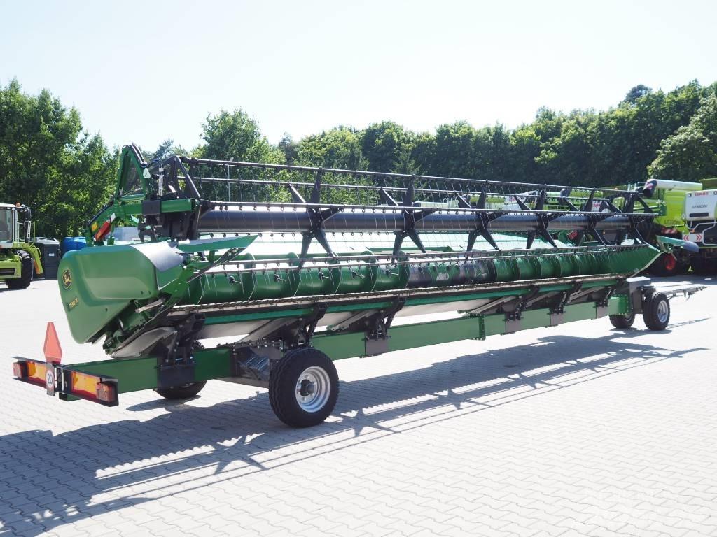 John Deere S780 + 730X Kombinované zberacie stroje