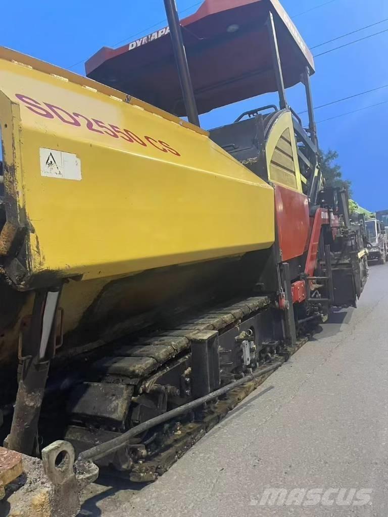 Dynapac sd2550 Finišéry