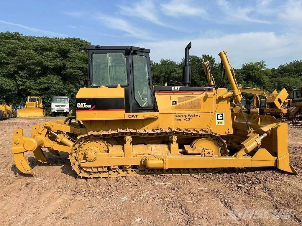 CAT D 6 G Pásové dozéry