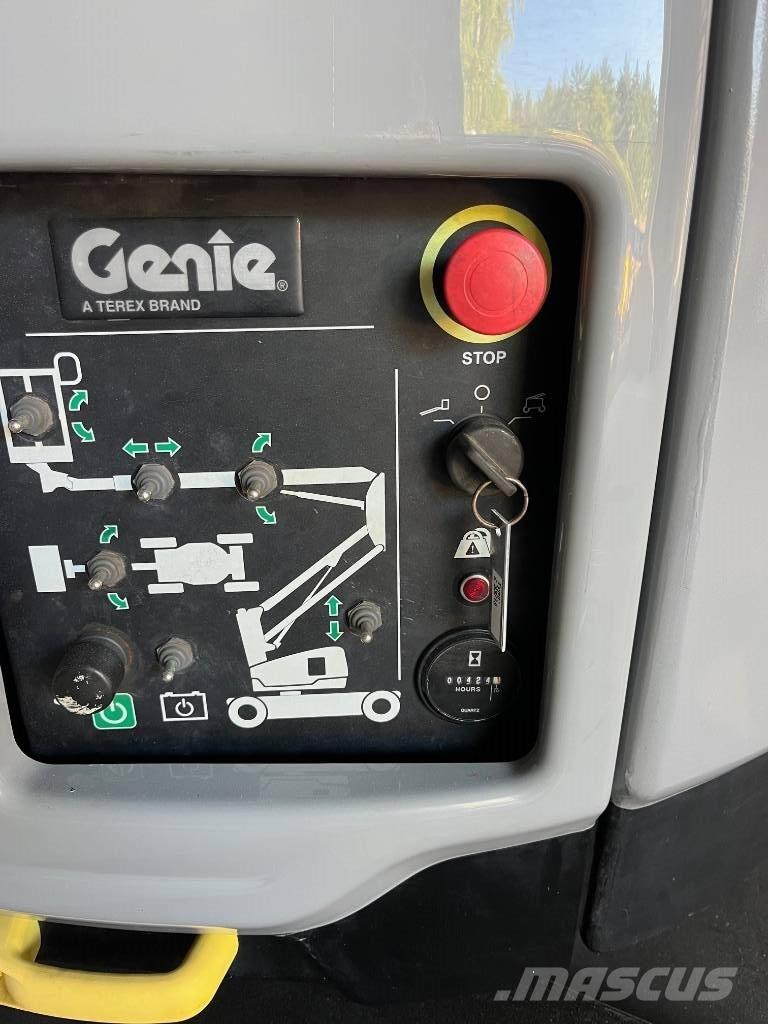 Genie Z 33/18 Kĺbové plošiny