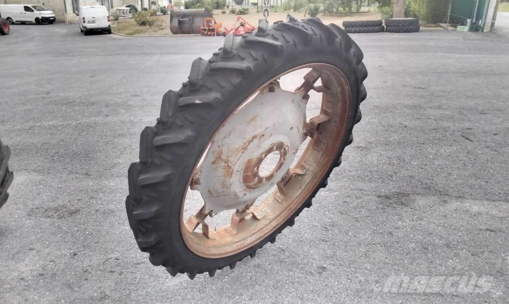 Kleber 8.3R44 Pneumatiky, kolesá a ráfiky