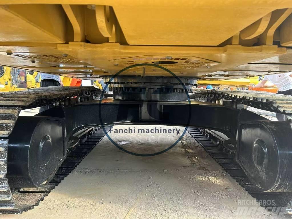 CAT 320 GC Pásové rýpadlá