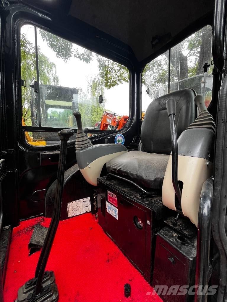 CAT 303 C CR Mini rýpadlá < 7t