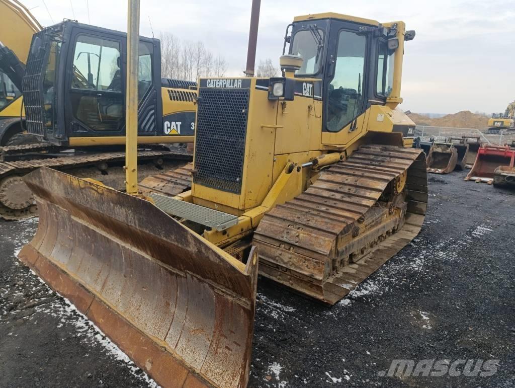 CAT D 5 H Pásové dozéry