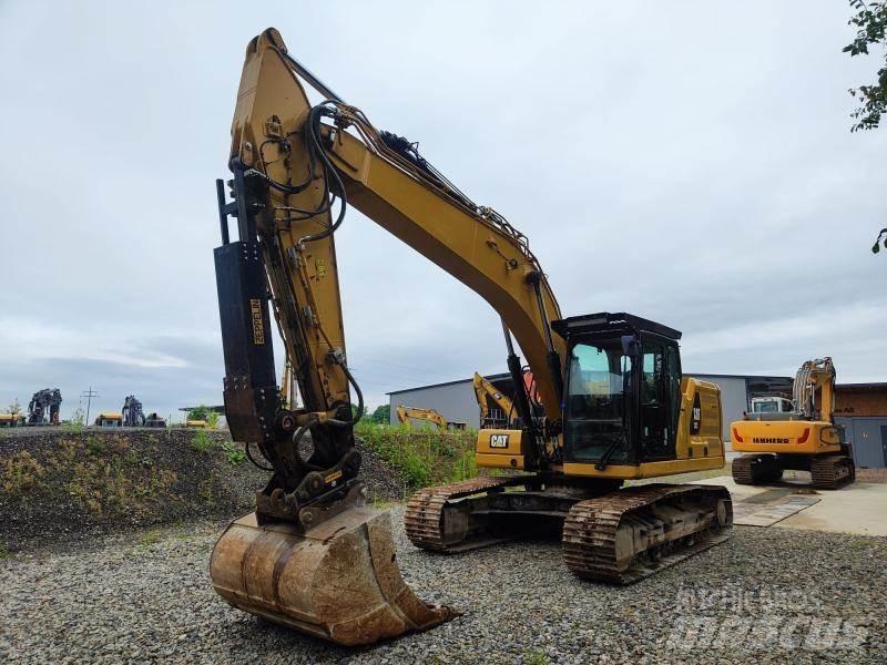 CAT 323 (07B) Pásové rýpadlá