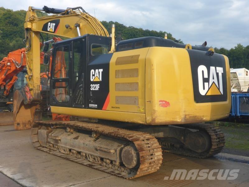 CAT 323F L Pásové rýpadlá