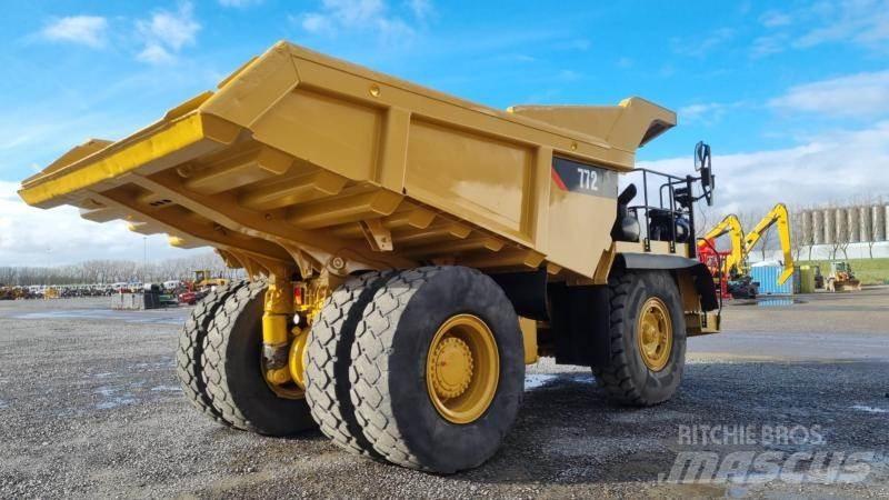 CAT 772 Pevné dempry