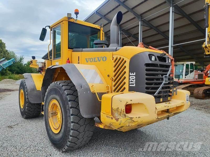 Volvo L120E Kolesové nakladače
