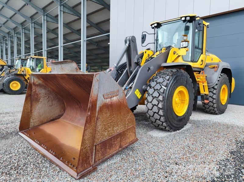 Volvo L120H Kolesové nakladače