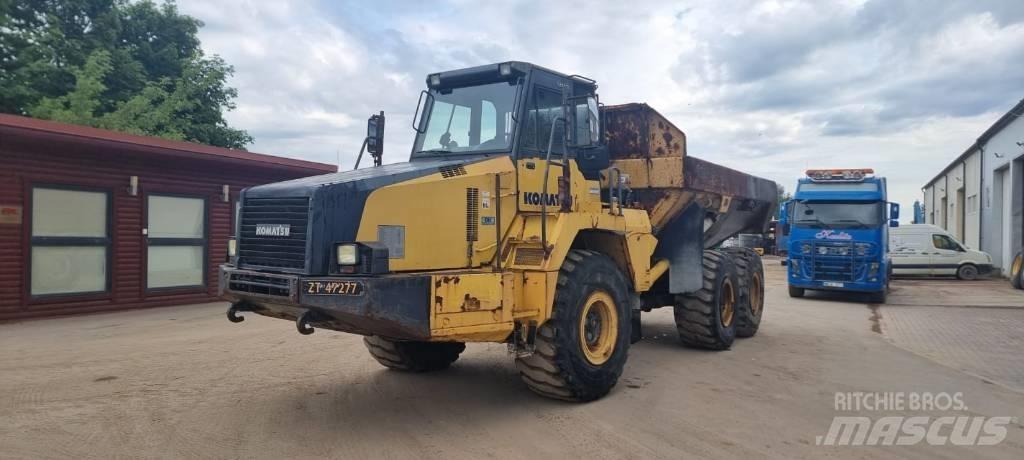 Komatsu HM 300-2 Kĺbové nákladné autá