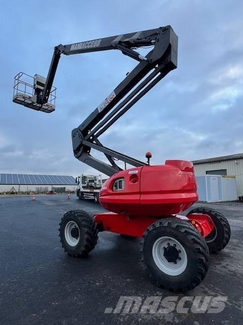 Manitou 200 ATJ Kompaktné samohybné kĺbové plošiny