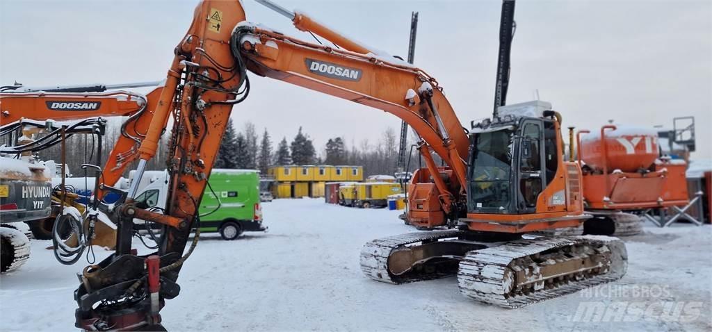 Doosan DX235LCR Pásové rýpadlá