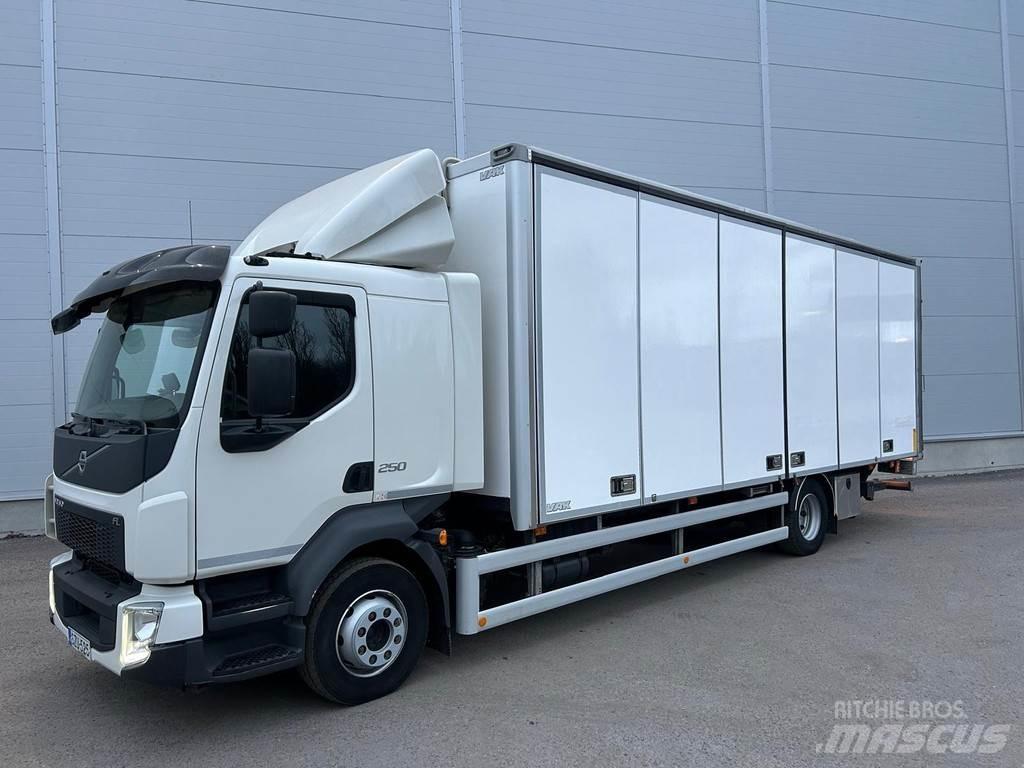 Volvo FL Skriňová nadstavba