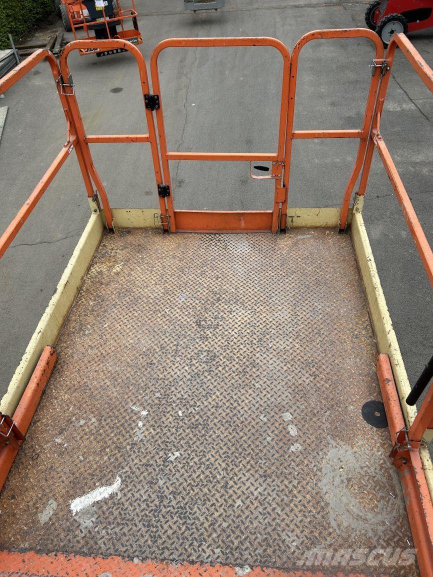 JLG 4069 LE (3614) Nožnicové zdvíhacie plošiny