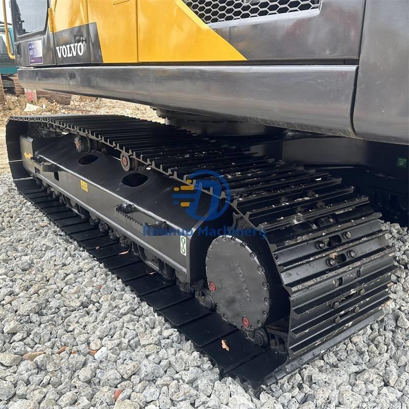 Volvo EC210 Pásové rýpadlá