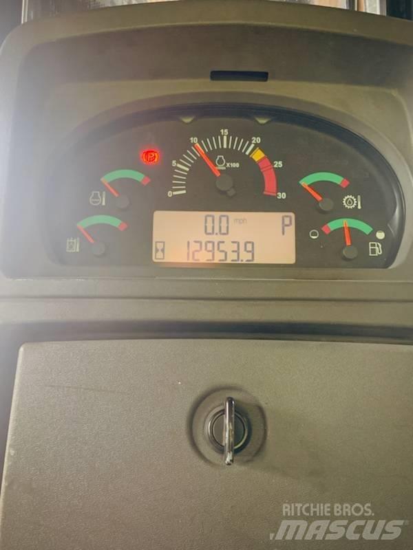 CAT D 9 T Pásové dozéry