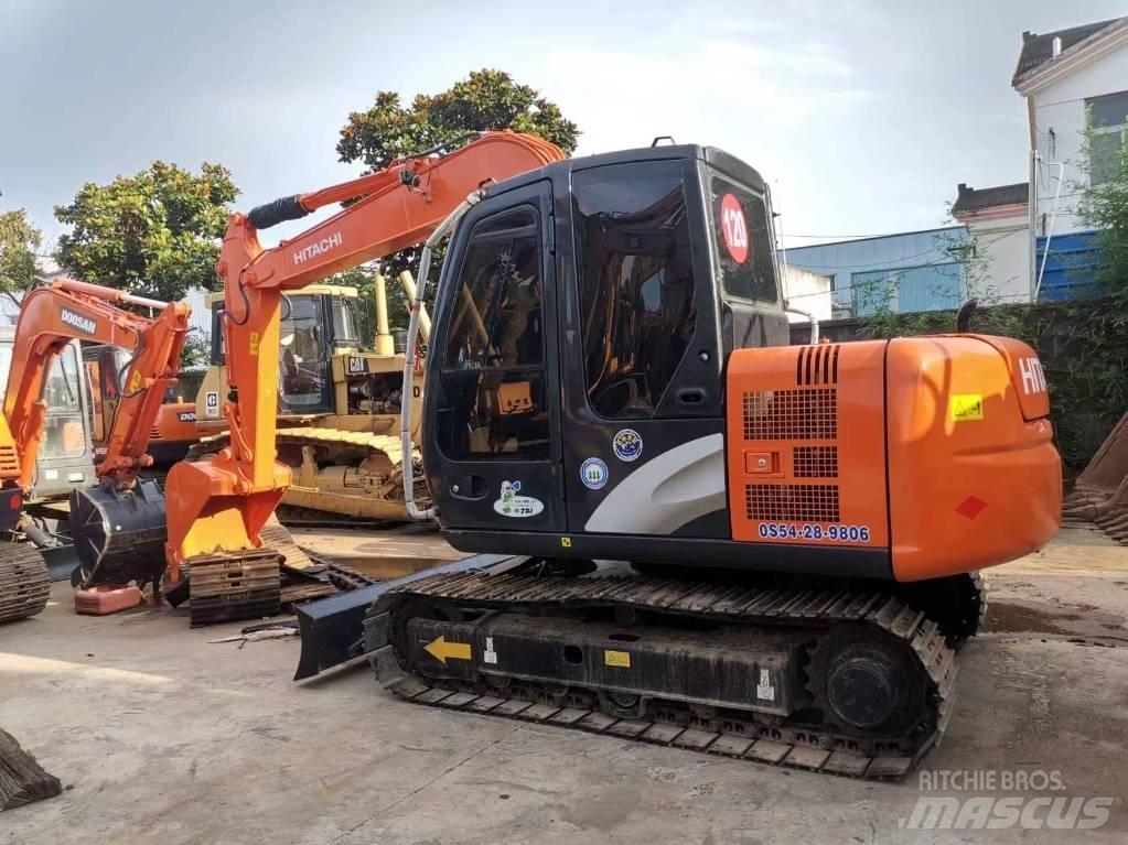 Hitachi ZX 70-5A Midi rýpadlá 7 t - 12 t