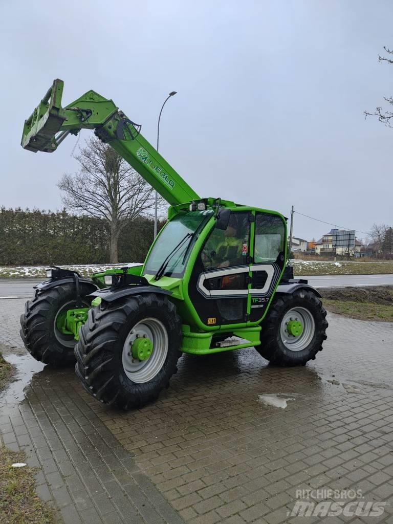 Merlo TF 35.7 Teleskopické nakladače pre poľnohospodárstvo