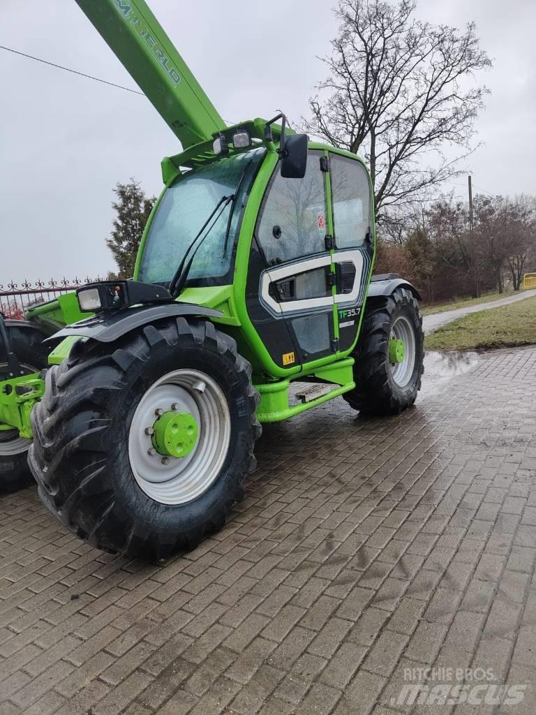 Merlo TF 35.7 Teleskopické nakladače pre poľnohospodárstvo