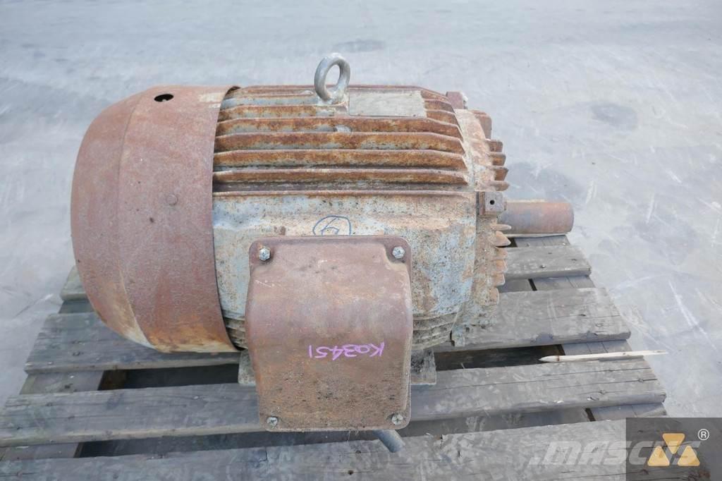  Toshiba 30KW Motory