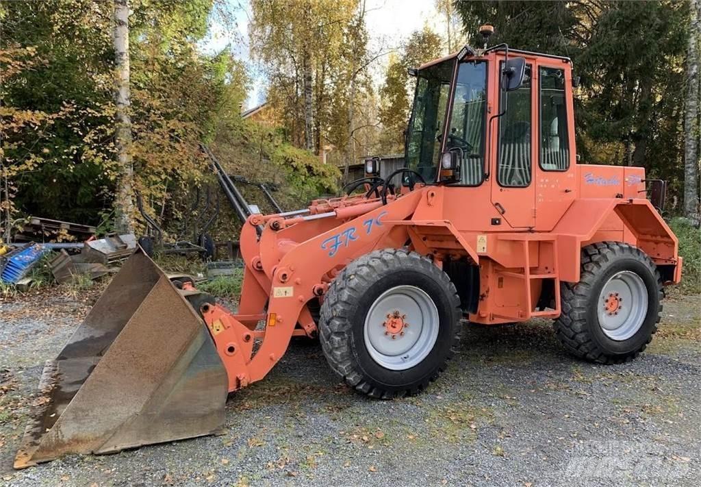 Hitachi FR 7 C Kolesové nakladače