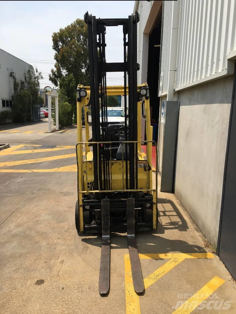 Hyster J1.8XNT Akumulátorové vozíky