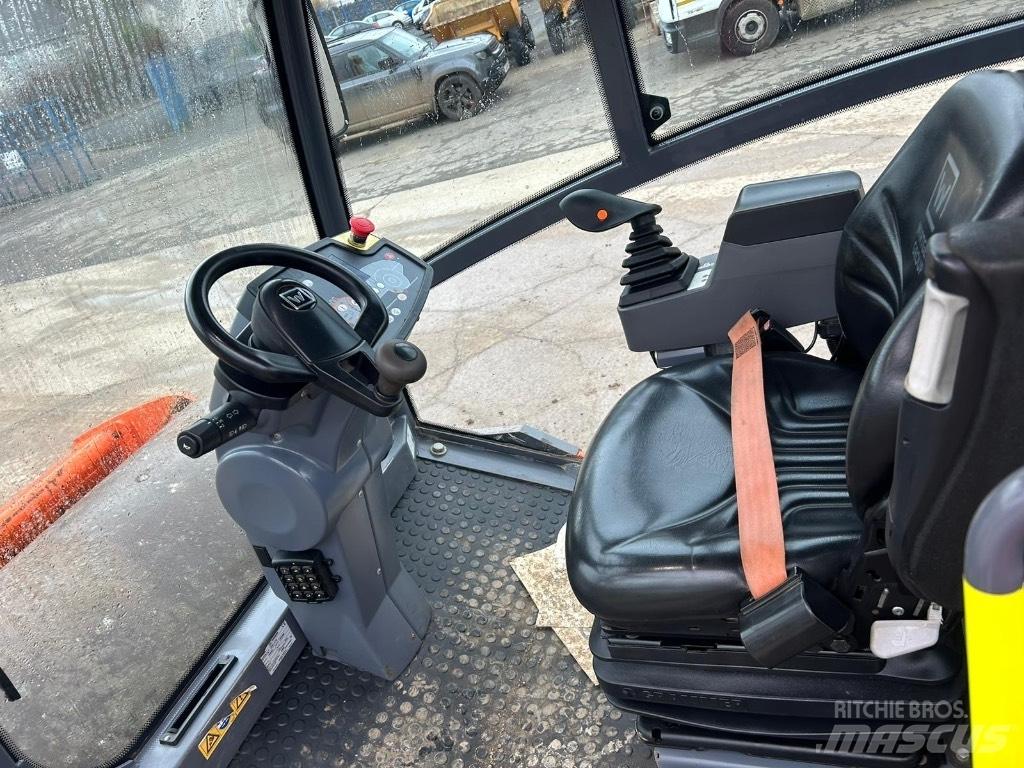 Hamm H13i Ťahačové valce