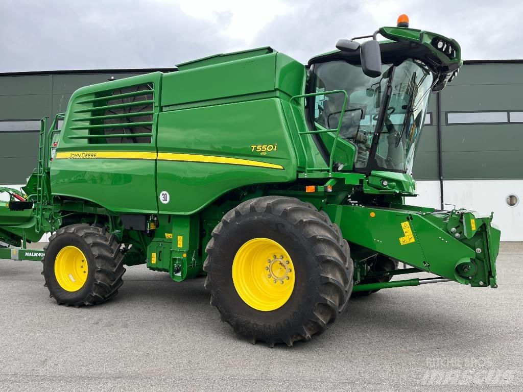 John Deere T 550 Kombinované zberacie stroje